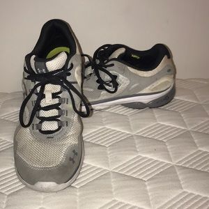 UNDER ARMOUR Shoes